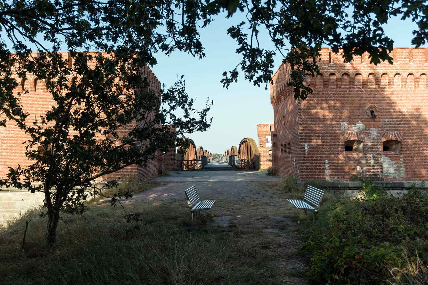 Erhalten blieb das Wachtblockhaus auf der Westseite Wachtblockhaus