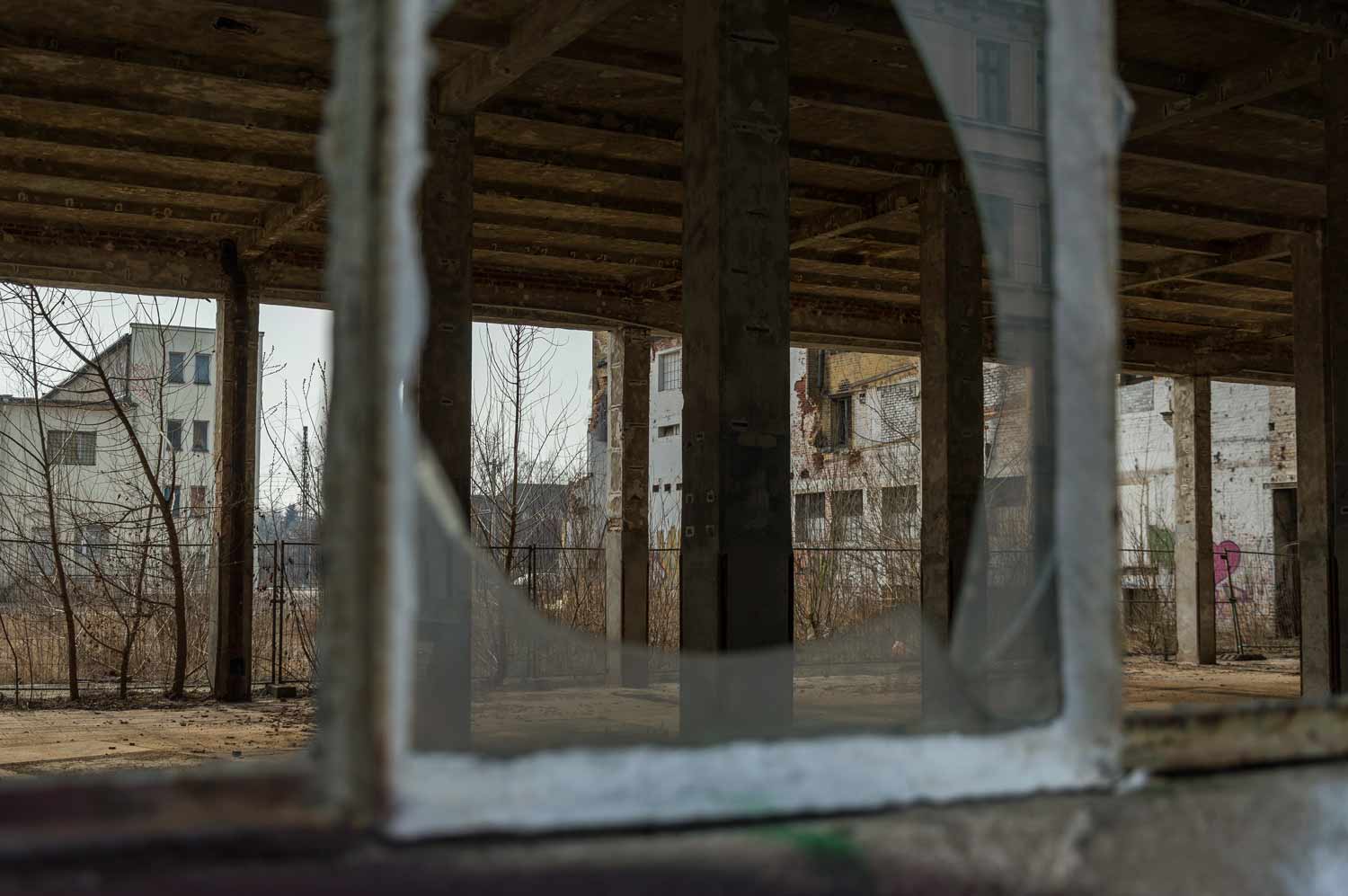 Hallensanierung an ehemaligem Industriebau Einblick in Hallensanierung