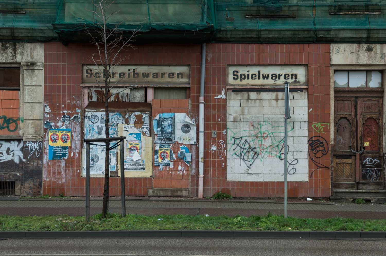 Ehemaliger Laden für Schreib- und Spielwaren Geschlossener Laden