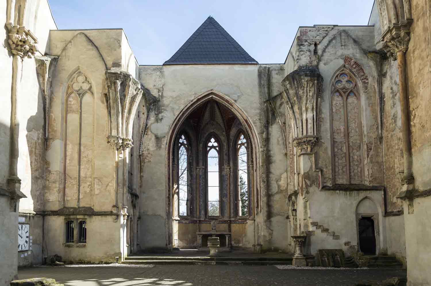Der Chor der Wachauer Kirchenruine wurde beräumt und gesichert Chor Kirchenruine