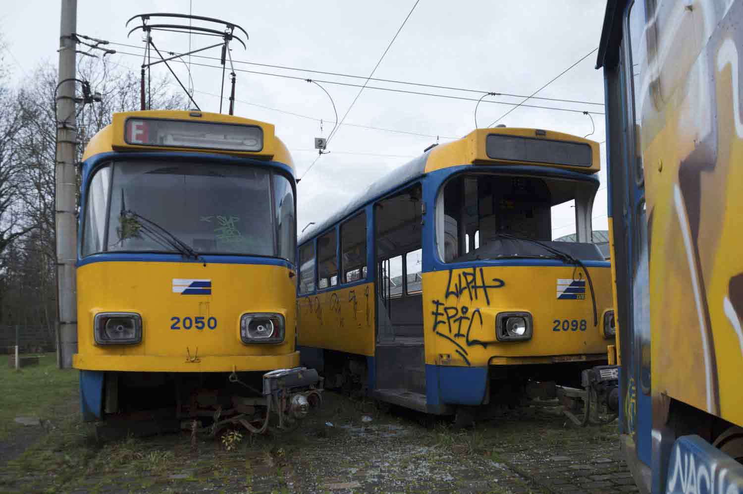 Zwei Straßenbahnen