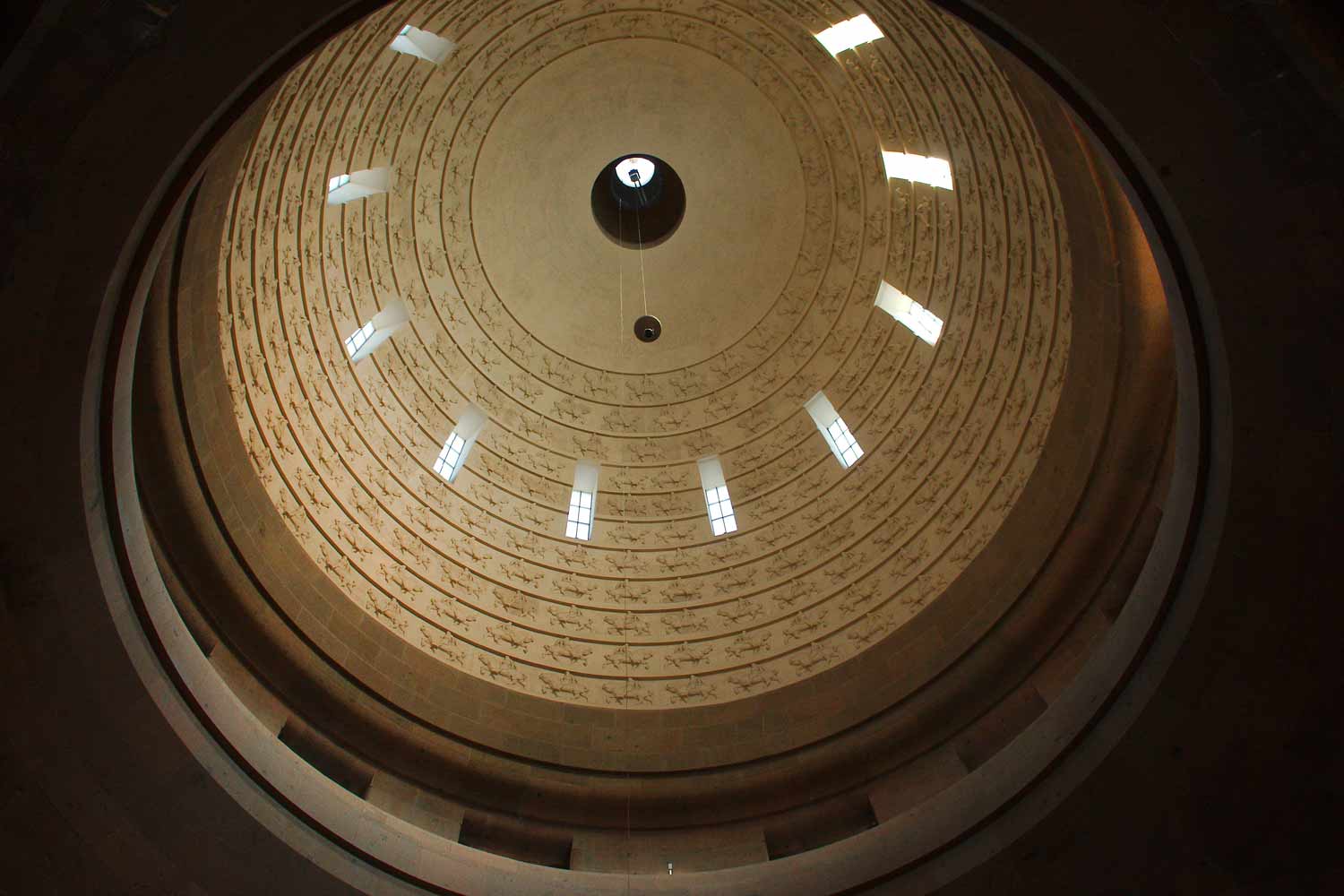 Blick in die Kuppel des Völkerschlachtdenkmals Denkmalskuppel