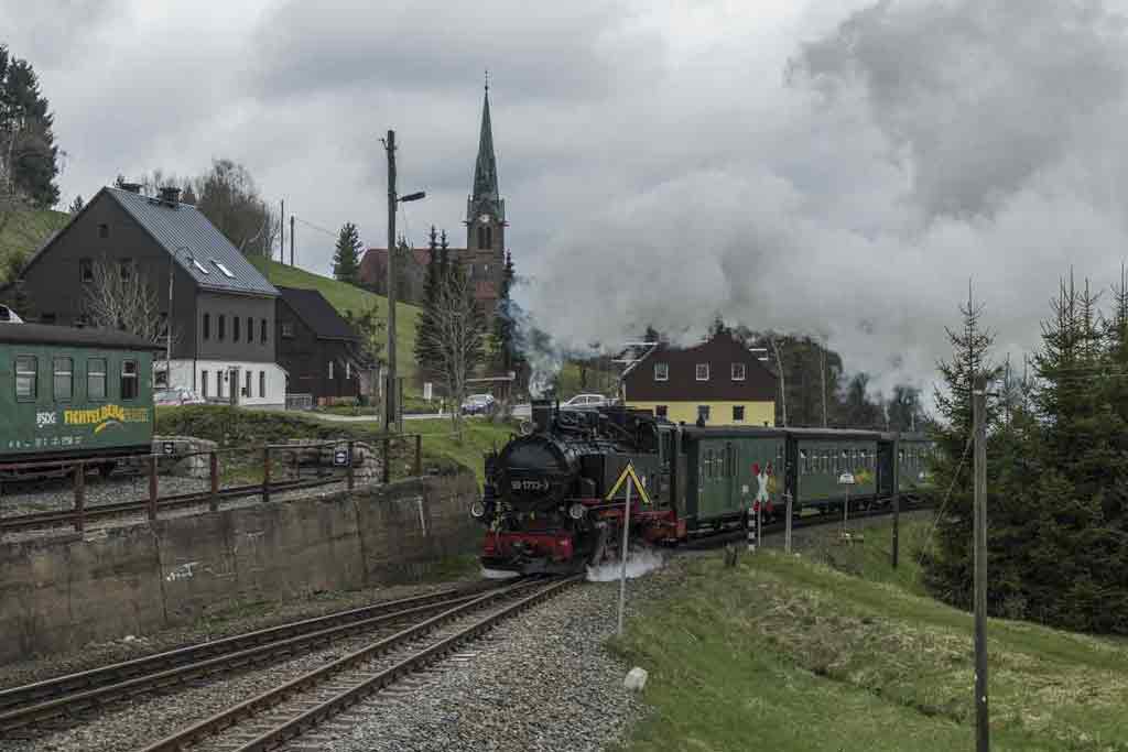 bbf-kirchturm-hammerunterwiesenthal.jpg