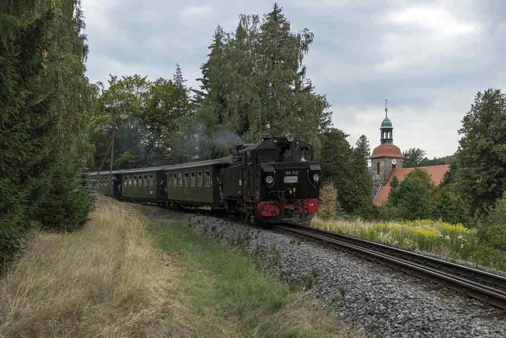 bbf-kirchturm-jonsdorf.jpg