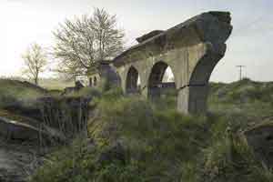 Bunkertrümmer in Natur